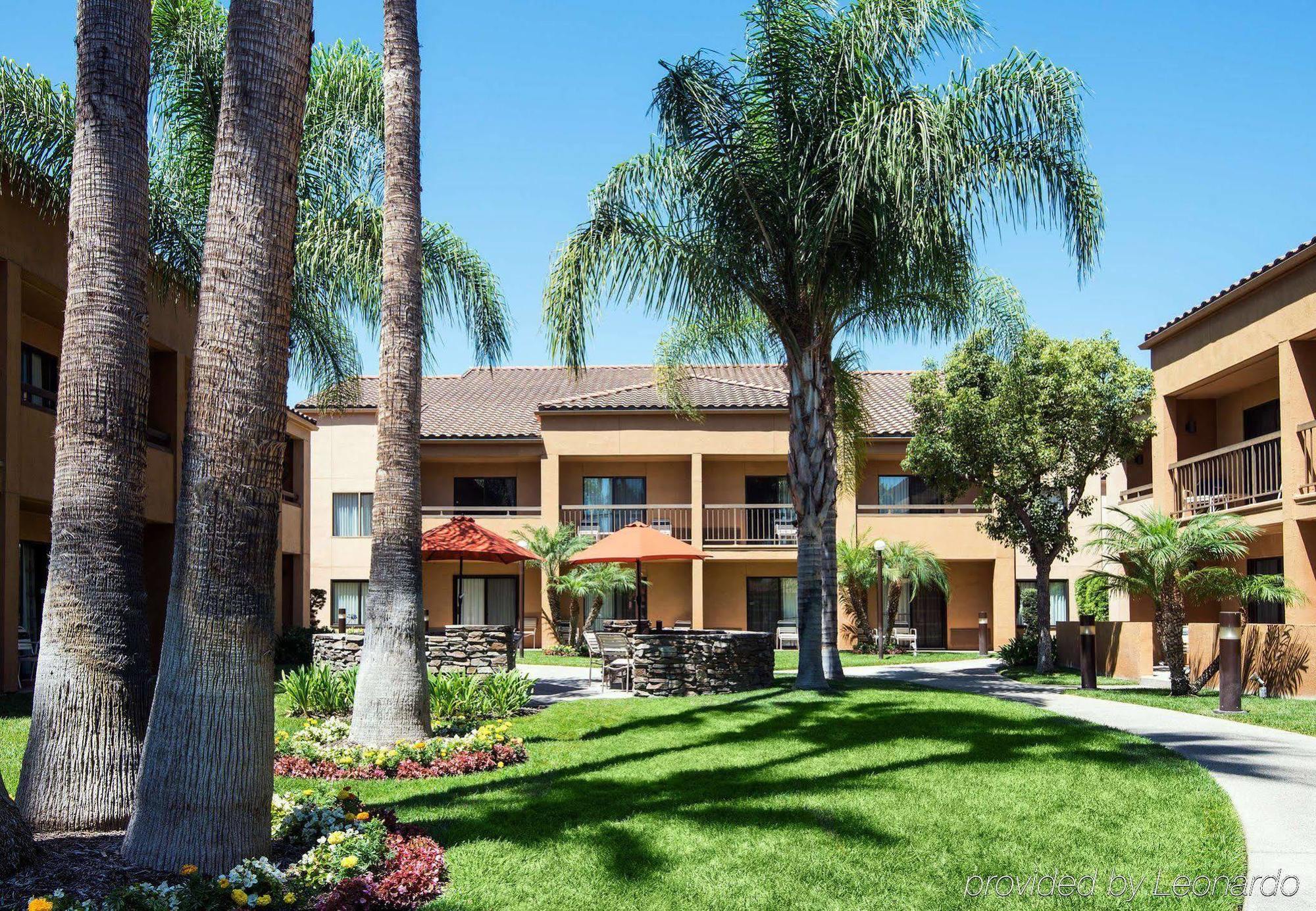 Courtyard Anaheim Buena Park Hotel Ngoại thất bức ảnh